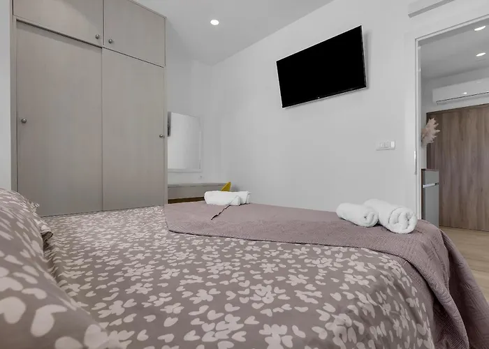 Apartment Lovre
